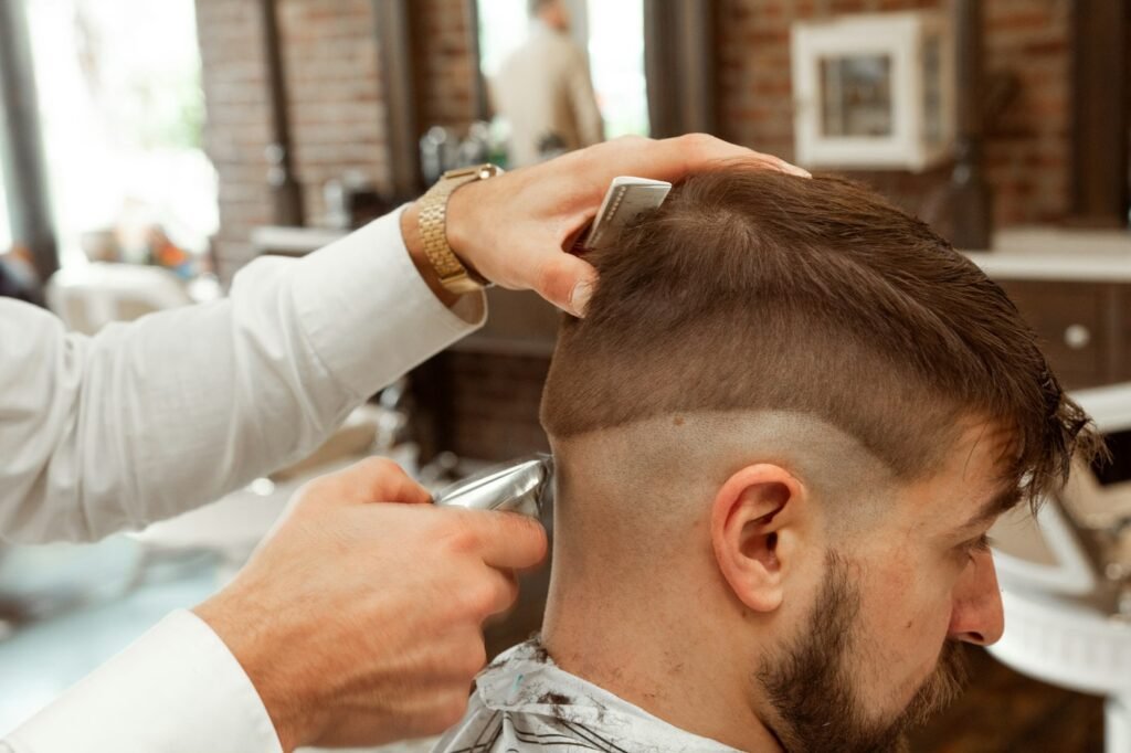Corte degradado de caballero en Badajoz